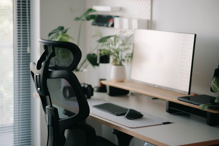 Home Office Furniture Rental